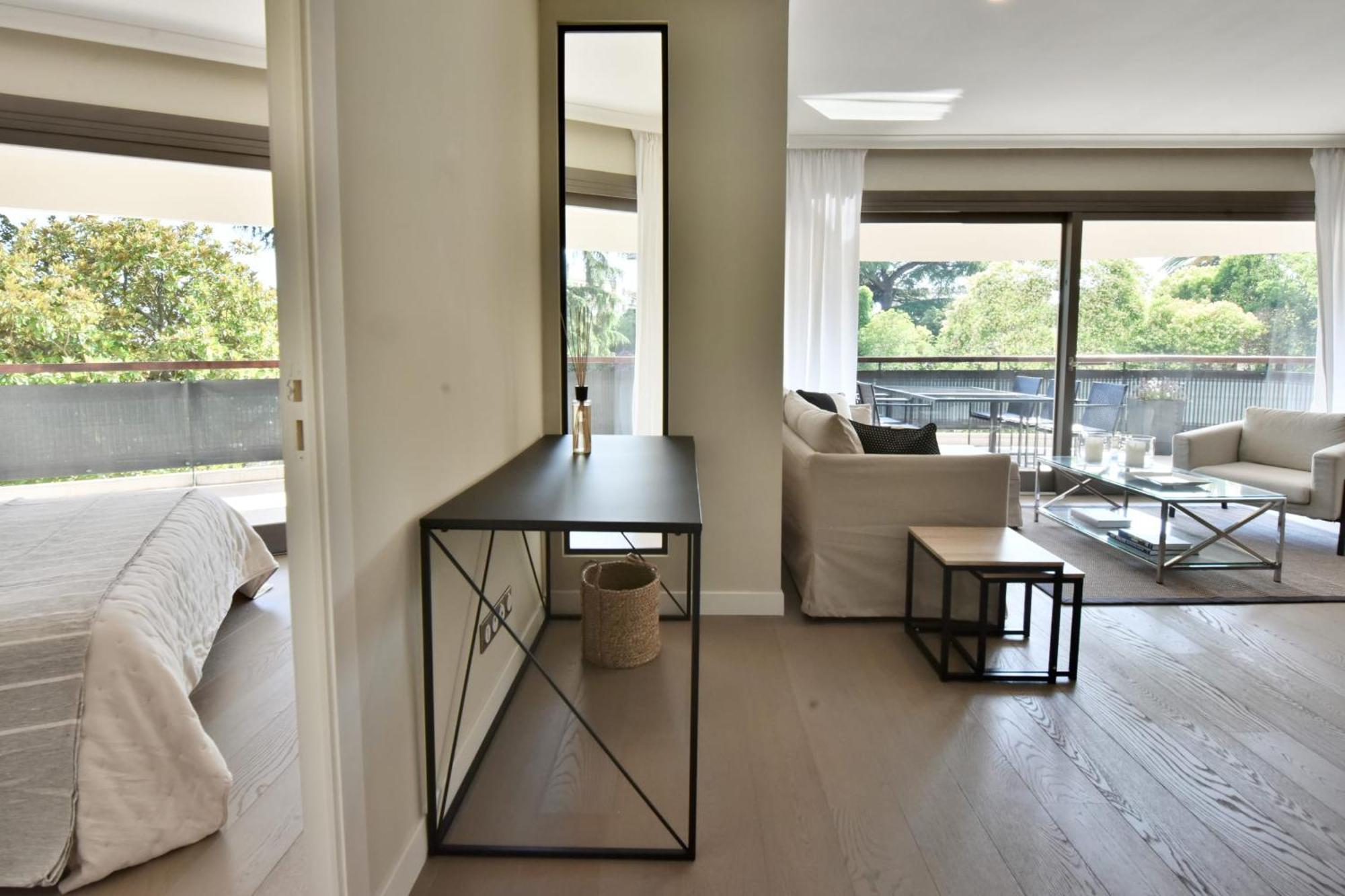 Cannes - 2-Br Flat 15-Min Walk To The Beaches Экстерьер фото